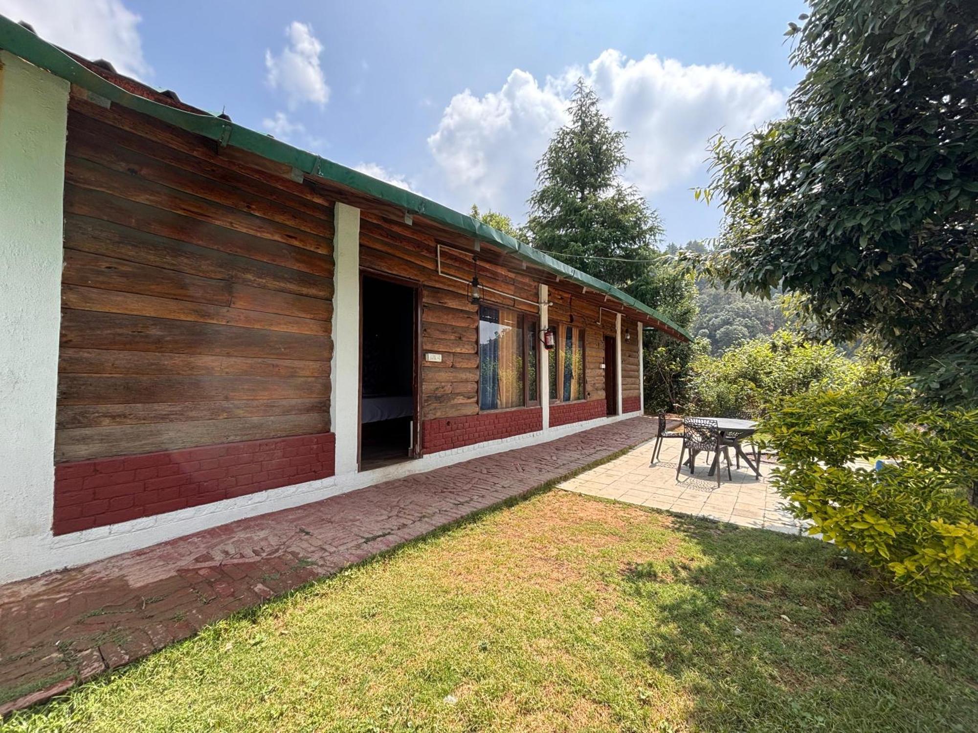 Pragati Resort & Restaurant- Eden Of Kumaon Bhowali 외부 사진